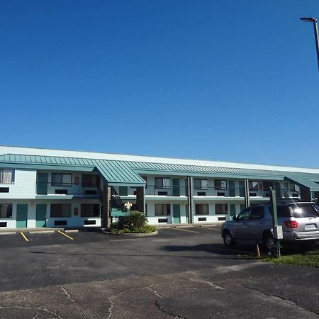Nola Inn & Suites Новый Орлеан Экстерьер фото