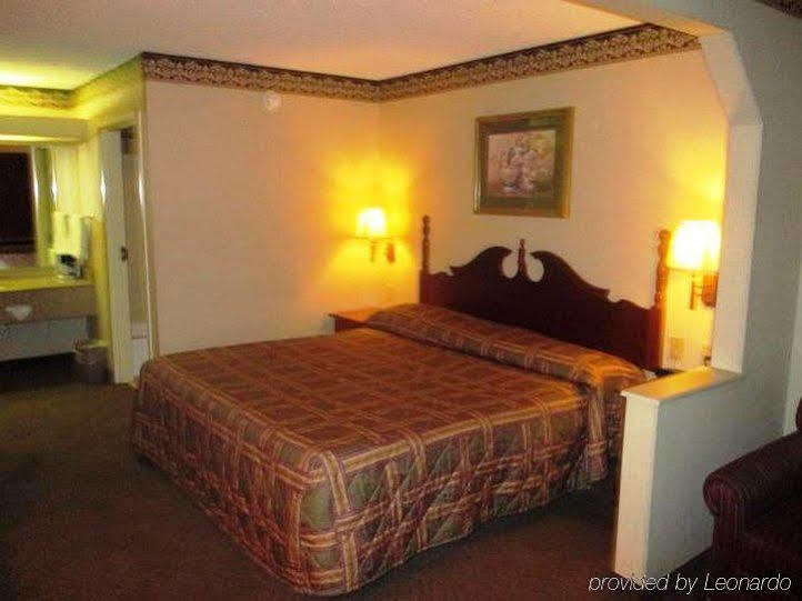 Nola Inn & Suites Новый Орлеан Экстерьер фото